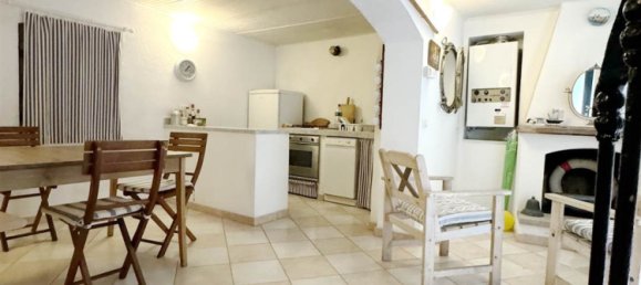 Apartamento de 2 dormitorios en Lerici, Italy No. 35802 6