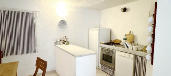 Apartamento de 2 dormitorios en Lerici, Italy No. 35802 7