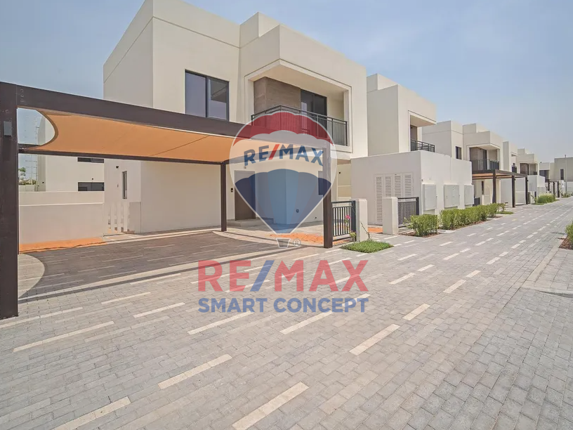 4 bedrooms Villa in Yas Island, UAE No. 38966