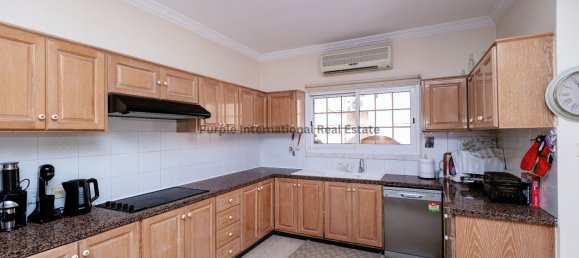 7 bedrooms Villa in Larnaca, Cyprus No. 5101 13