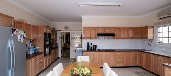 7 bedrooms Villa in Larnaca, Cyprus No. 5101 27