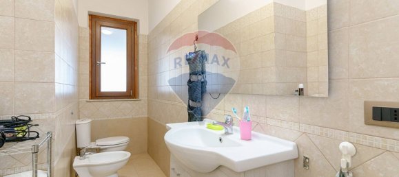 Квартира с 5 комнатами в Ачи Кастелло, Италия № 159430 46