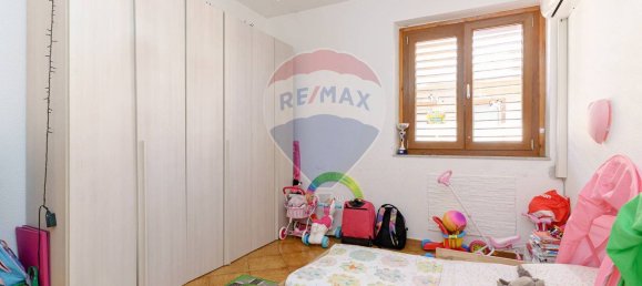 Квартира с 5 комнатами в Ачи Кастелло, Италия № 159430 3