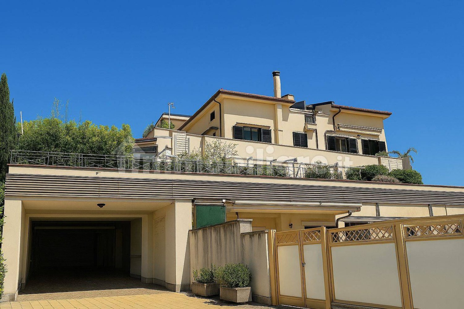 Apartamento T3 em Salerno, Italy N.º 346839