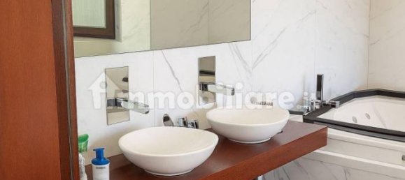 Apartamento T3 em Salerno, Italy N.º 346839 31