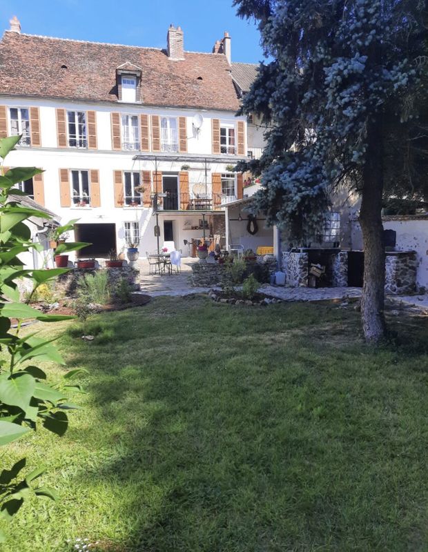 6 bedrooms Castles in La Ferte-sous-Jouarre, France No. 172776