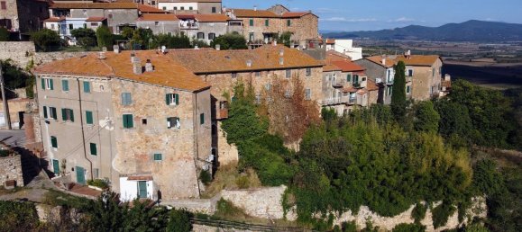 Bâtiment à Gavorrano, Italy 1050m² No. 76101 2