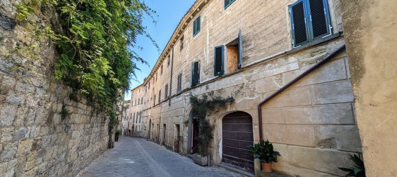 Bâtiment à Gavorrano, Italy 1050m² No. 76101 10