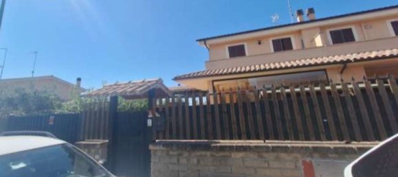 Casa de 5 habitaciónes en Cerveteri, Italy No. 16721 4