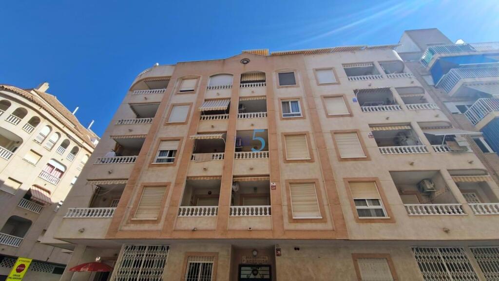 2 chambres Appartement à Torrevieja, Spain No. 205524