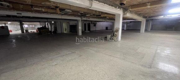 1650m² Commercial property in Barcelona, Spain No. 112498 10
