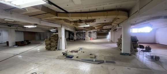1650m² Commercial property in Barcelona, Spain No. 112498 15
