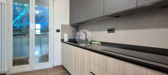 2 bedrooms Apartment in Genoa, Italy No. 371430 5