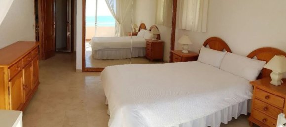 Квартира с 2 спальнями в Эстепона, Испания № 137561 4