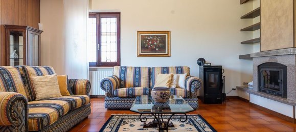 7 chambres Villa à Casei Gerola, Italy No. 375779 11