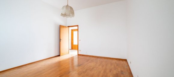 4 bedrooms Apartment in Cesenatico, Italy No. 330077 8