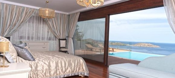 Villa de 4 dormitorios en Agios Nikolaos, Greece No. 5868 10