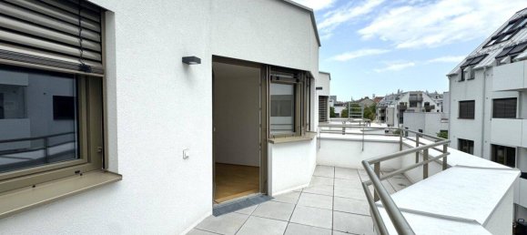 Таунхаус с 4 комнатами в Вена, Австрия № 226136 10