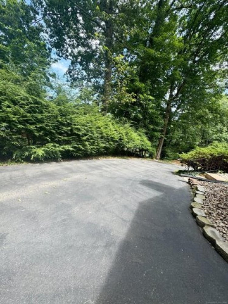 3 Schlafzimmer Haus in Bristol, USA, Nr. 431828