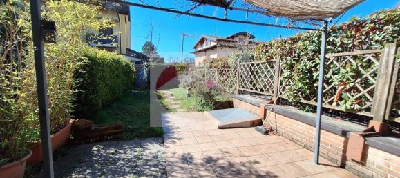 Apartamento de 2 dormitorios en Olgiate Comasco, Italy No. 230433 2