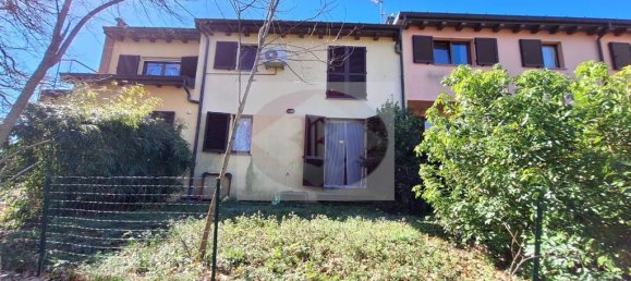 Apartamento de 2 dormitorios en Olgiate Comasco, Italy No. 230433 3