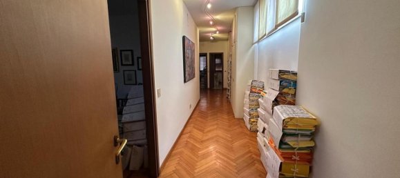 7-Zimmer Wohnung in Pisa, Italy, Nr. 139776 17