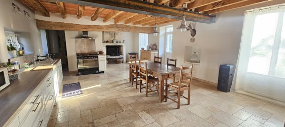 Casa de 5 dormitorios en Bossee, France No. 50823 6