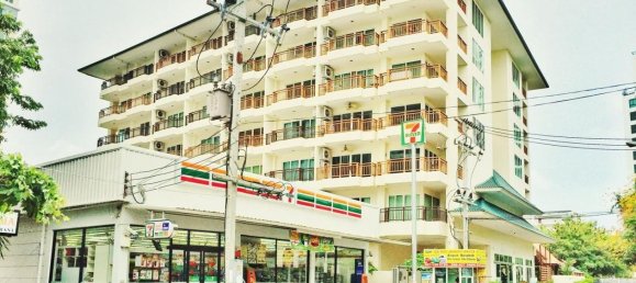 1 bedroom Condo in Emerald Palace Condominium Pattaya, Thailand No. 30325 3