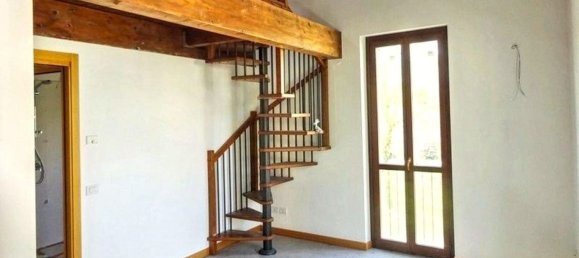 4 rooms Duplex in Monte Roberto, Italy No. 284984 4