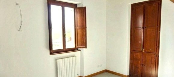 4 rooms Duplex in Monte Roberto, Italy No. 284984 5