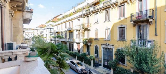 5 bedrooms Villa in Milan, Italy No. 332118 17