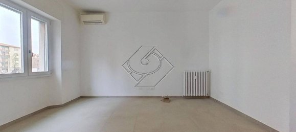 4-Zimmer Wohnung in Florence, Italy, Nr. 40203 9