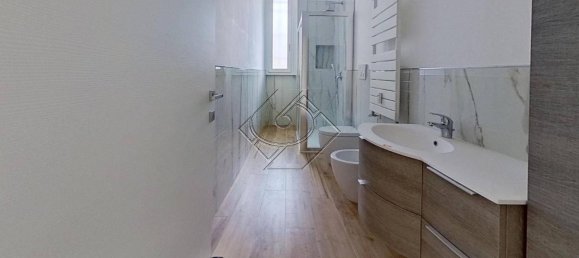 4-Zimmer Wohnung in Florence, Italy, Nr. 40203 25