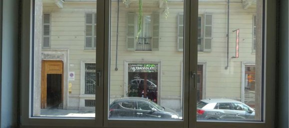 5 rooms Apartment in Turin, Italy No. 177099 15