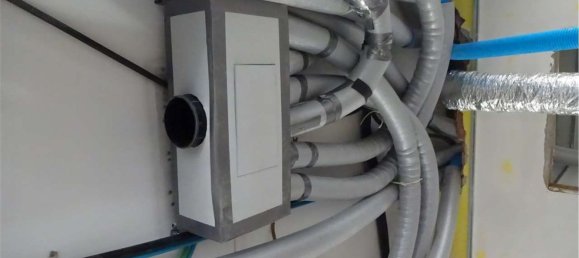 5 rooms Apartment in Turin, Italy No. 177099 14