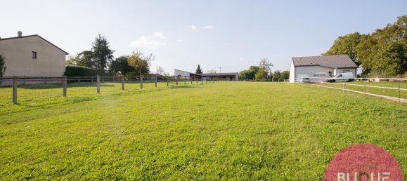 Grundstück in Brin-sur-Seille, France 2435m², Nr. 246364 10