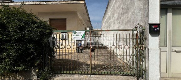 Casa de 3 dormitorios en Corigliano d'Otranto, Italy No. 10470 29