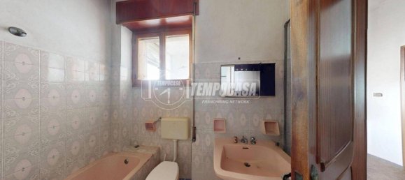 Casa de 3 dormitorios en Corigliano d'Otranto, Italy No. 10470 22