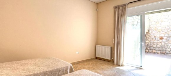 5 Schlafzimmer Villa in Kranidi, Greece, Nr. 7229 17