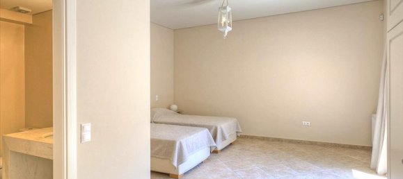 5 Schlafzimmer Villa in Kranidi, Greece, Nr. 7229 18