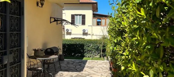 8 bedrooms Villa in Rome, Italy No. 335205 14