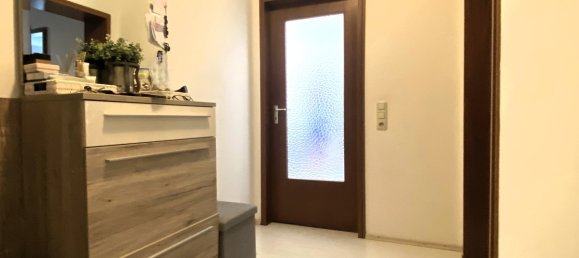 2 rooms Apartment in Augsburg, Germany No. 333817 3