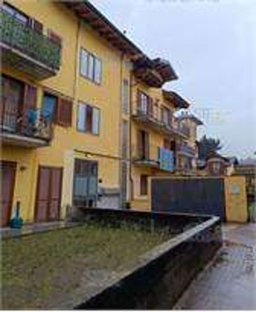 Квартира с 4 комнатами в Мезенцана, Италия № 5387