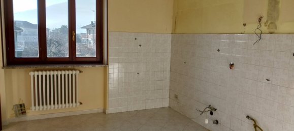 3 rooms Apartment in Barge, Italy No. 131507 7