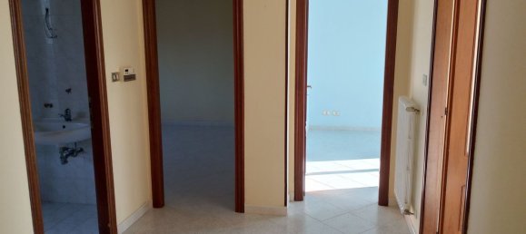 3 rooms Apartment in Barge, Italy No. 131507 4