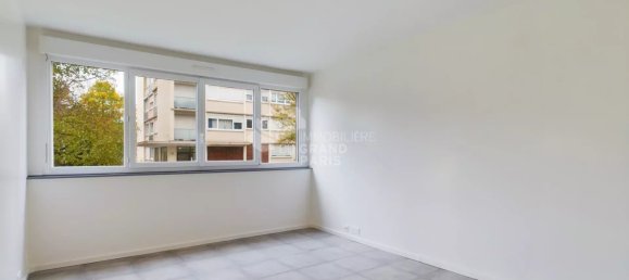 2 bedrooms Apartment in L'Hay-les-Roses, France No. 177024 5