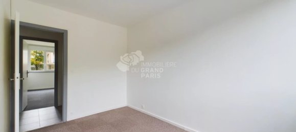 2 bedrooms Apartment in L'Hay-les-Roses, France No. 177024 7