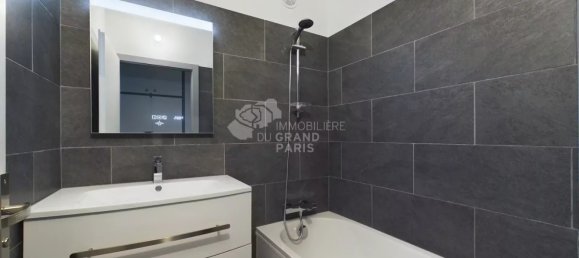 2 bedrooms Apartment in L'Hay-les-Roses, France No. 177024 14