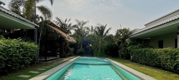 Hotel de 12 dormitorios en Hua Hin, Thailand No. 13120 8