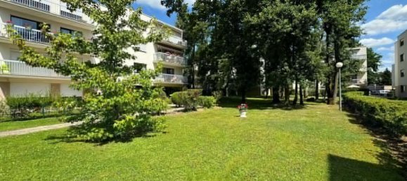 2 bedrooms Apartment in Le Plessis-Trevise, France No. 171469 12
